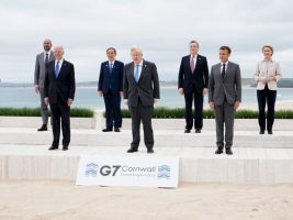 g7